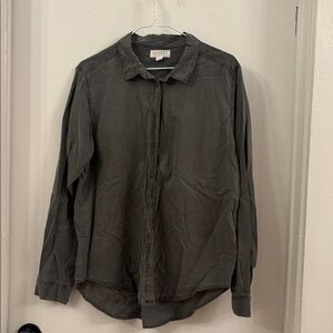 Velvet by Graham & Spencer Washed Charcoal Long-Sleeved Easy Button Up Size Med